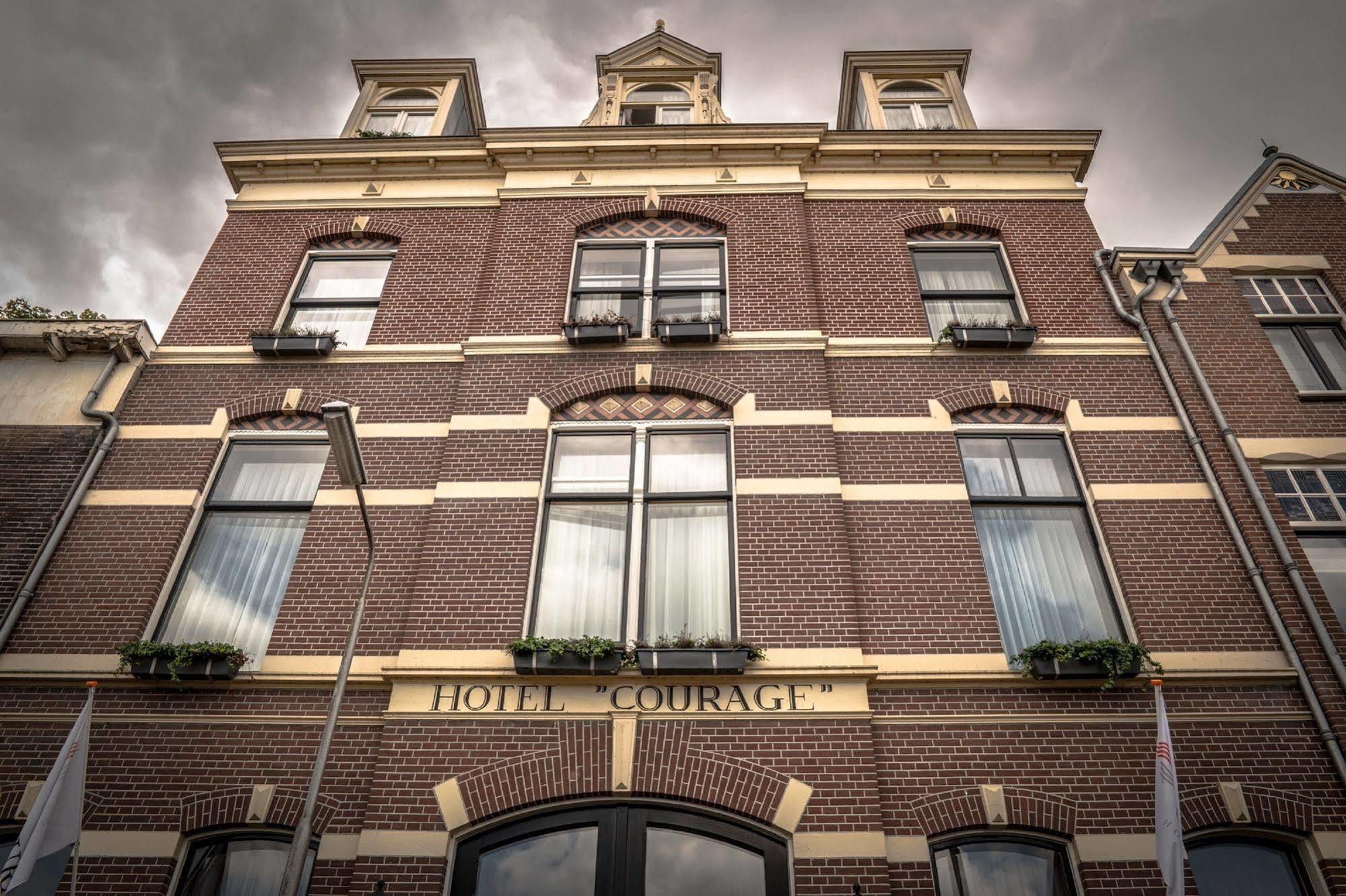 Hotel Courage Waalkade Nijmegen Dış mekan fotoğraf
