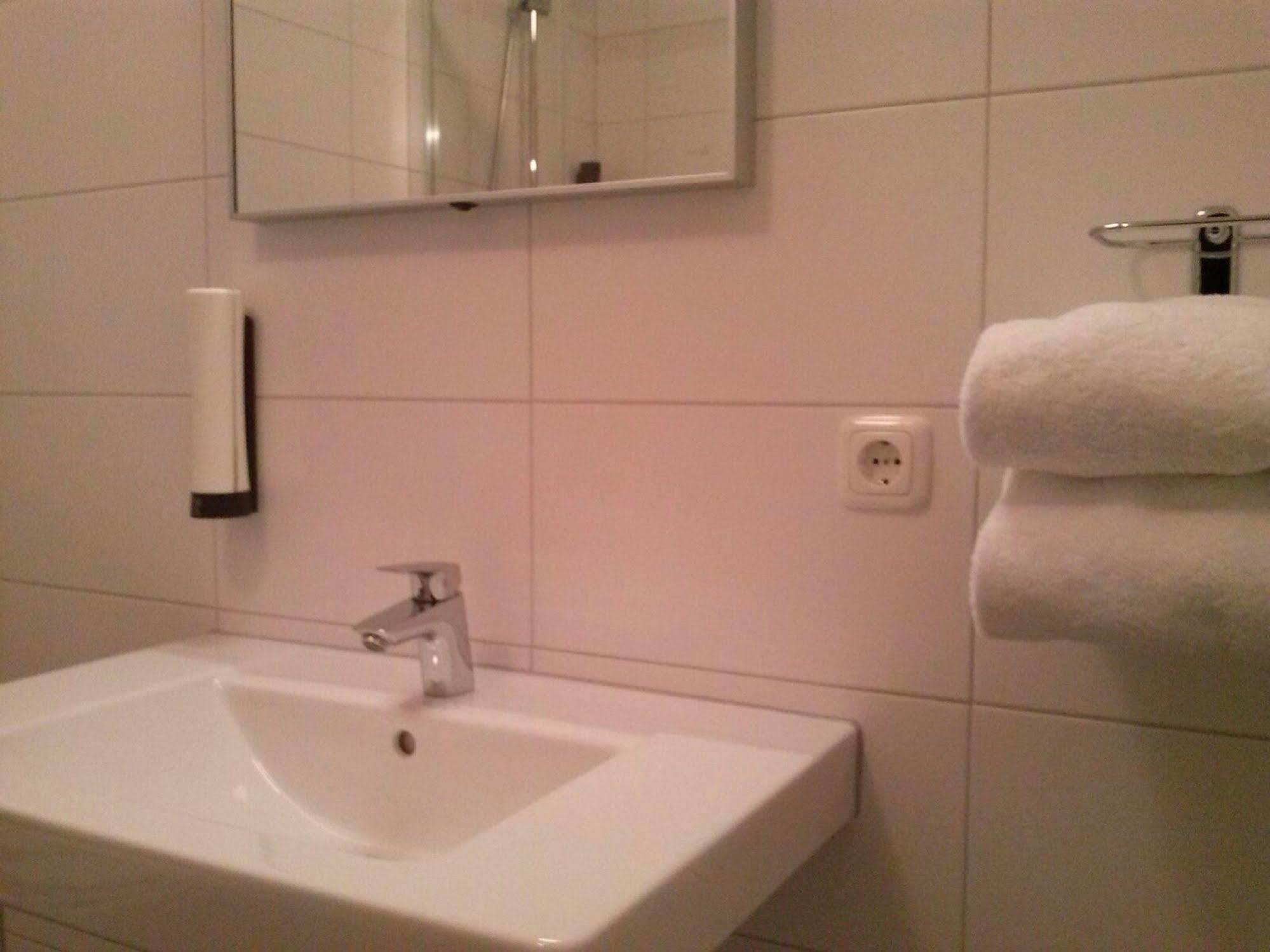 Hotel Courage Nijmegen Dış mekan fotoğraf